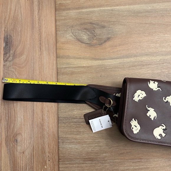 Coach Dinky Belt Bag With Elephant Print NWT - Picture 11 of 12